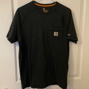 Men’s medium black relaxed fit Carhartt force pocket tshirt.